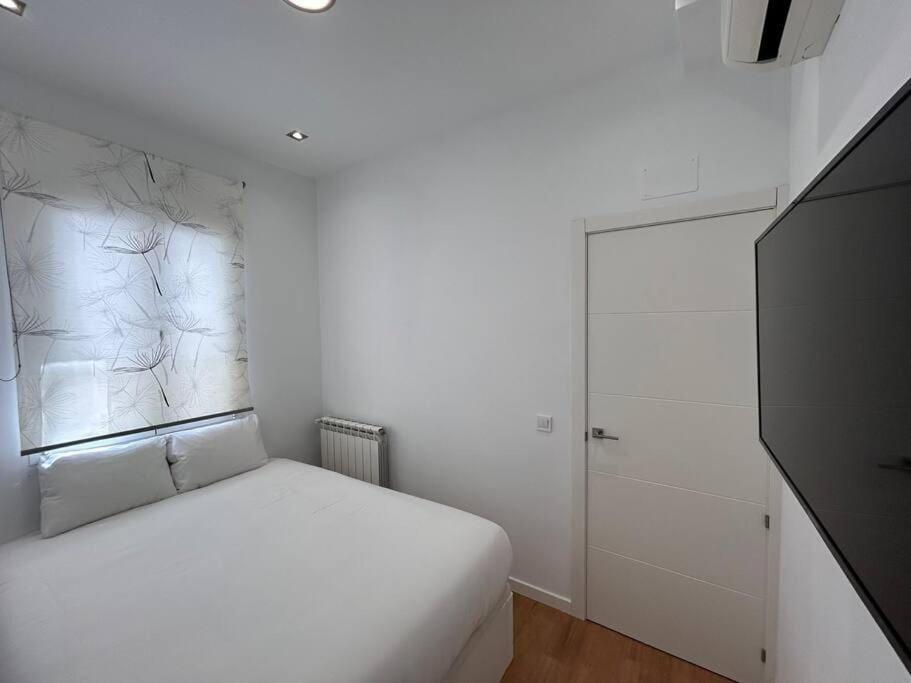Flat In The Barrio De Las Delicias, Madrid Ngoại thất bức ảnh