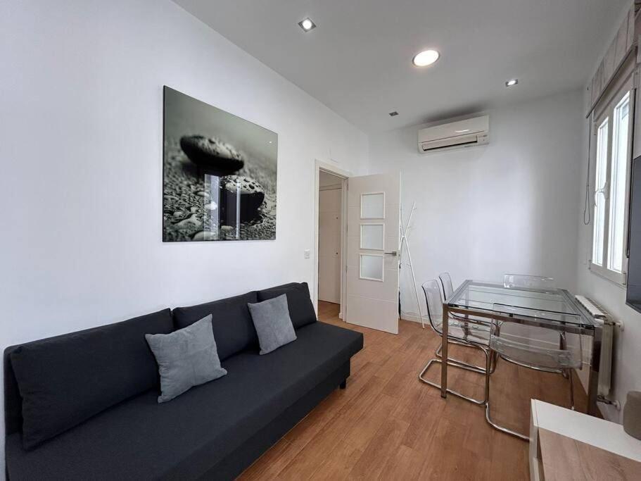 Flat In The Barrio De Las Delicias, Madrid Ngoại thất bức ảnh